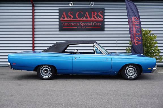 Plymouth Roadrunner 3 of 25