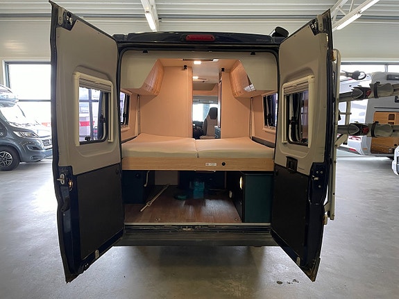 Knaus Boxlife R19 / Höj & Sänkbarsäng / Litium / Solcell / Truma Diesel 5 of 21