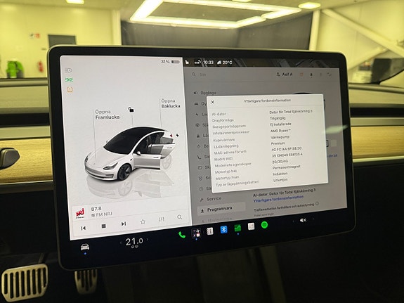 Tesla Model 3 17 of 19