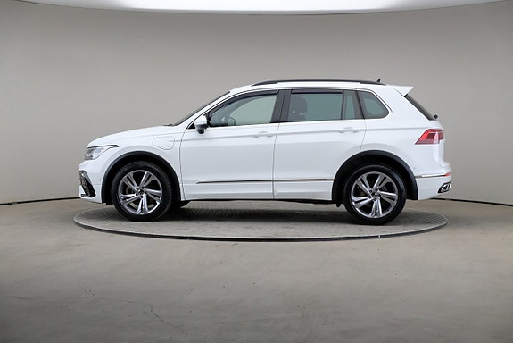 Volkswagen Tiguan 4 of 25