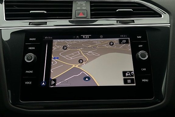 Volkswagen Tiguan 8 of 25