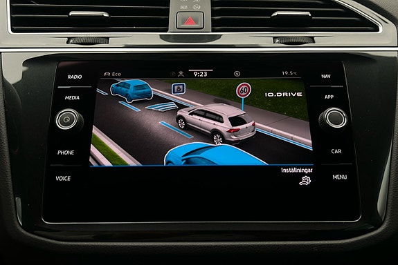 Volkswagen Tiguan 19 of 25