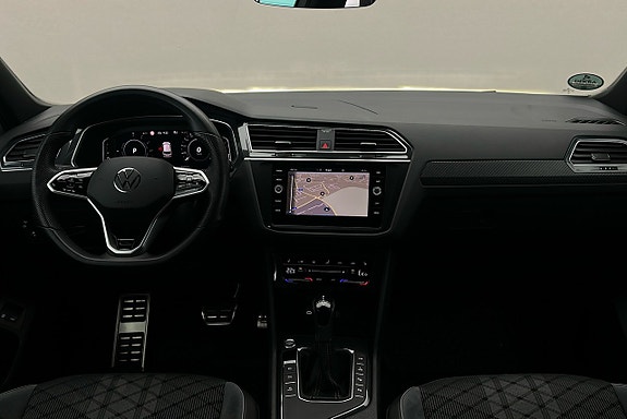Volkswagen Tiguan 6 of 25