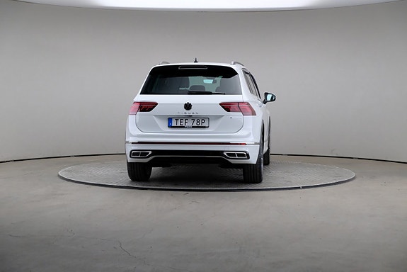 Volkswagen Tiguan 5 of 25