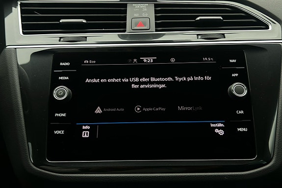 Volkswagen Tiguan 24 of 25