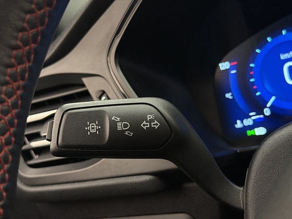 Ford Kuga 20 of 30
