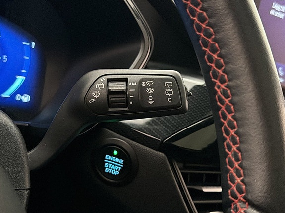 Ford Kuga 22 of 30