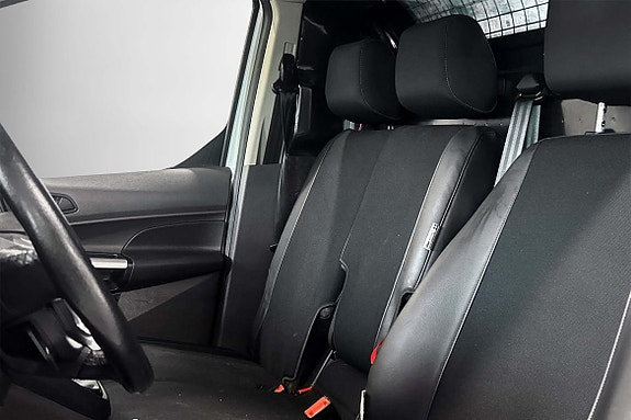 Ford Transit Connect 5 of 18
