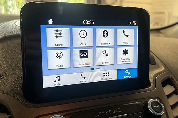 Ford Transit Connect 17 of 18