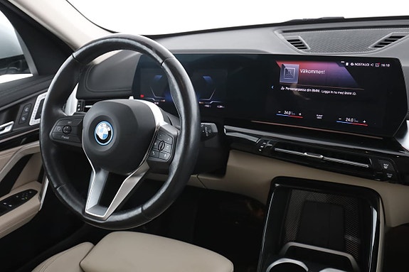 BMW iX1 14 of 30