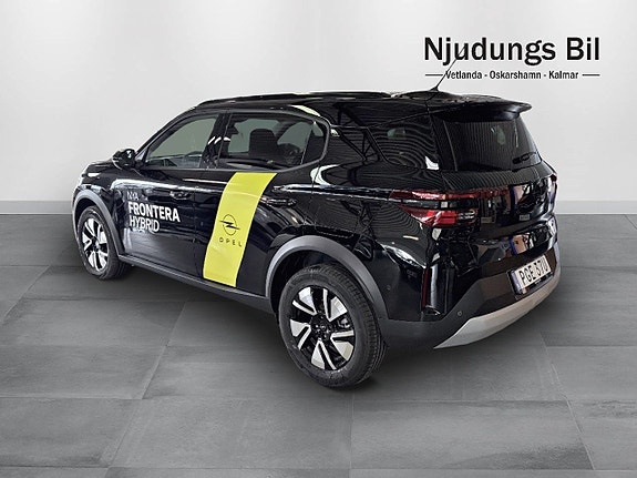 Opel Frontera 2 of 9