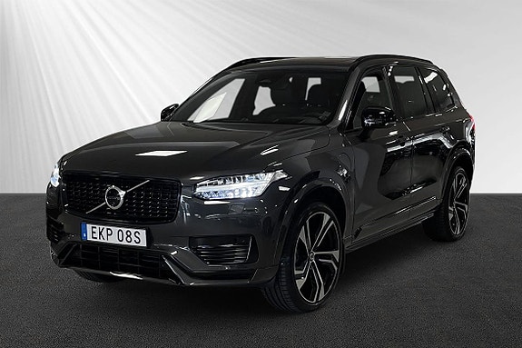 Volvo XC90 4 of 12