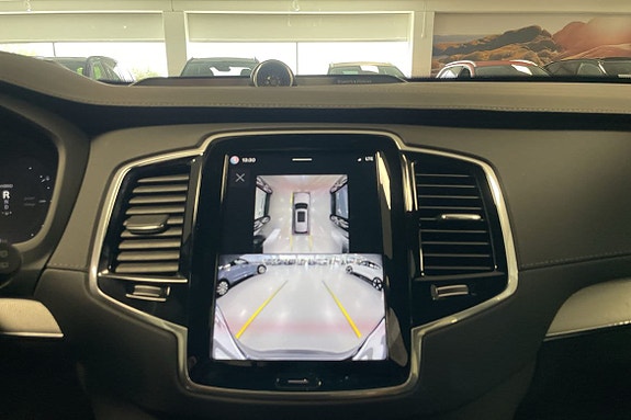 Volvo XC90 9 of 12