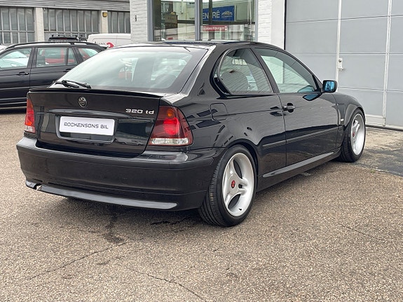 BMW 320 4 of 25