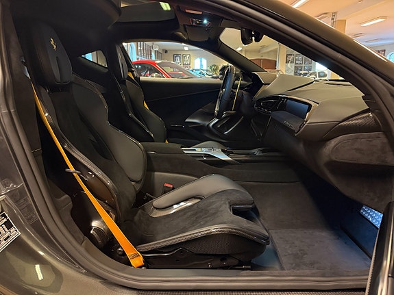 Ferrari 12Cilindri 13 of 30