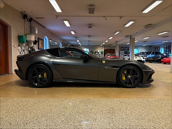 Ferrari 12Cilindri 4 of 30