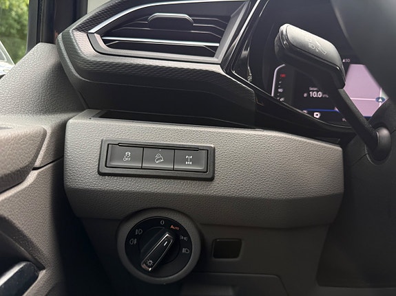 Volkswagen Transporter 18 of 22
