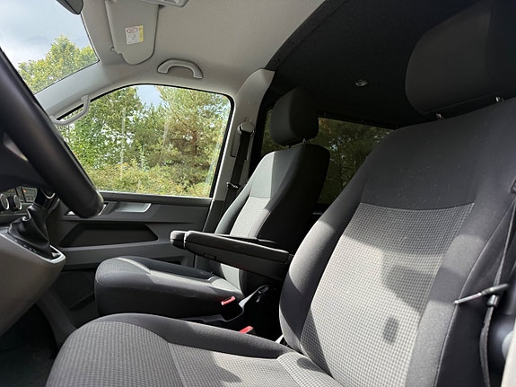 Volkswagen Transporter 8 of 22