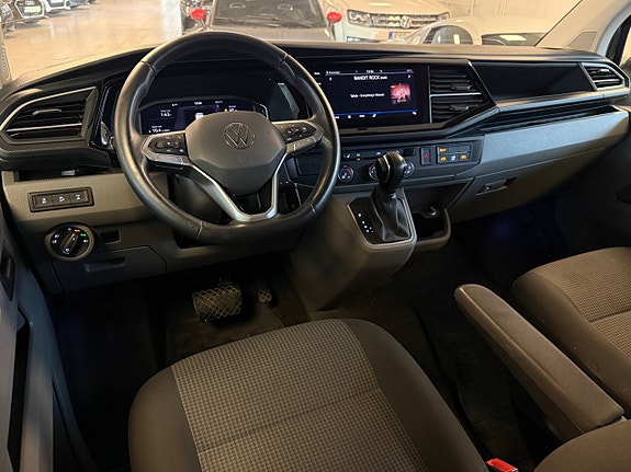 Volkswagen Transporter 14 of 22