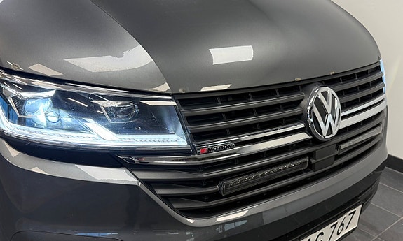 Volkswagen Transporter 4 of 22