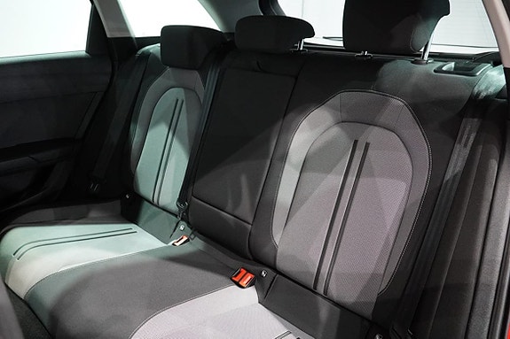 Seat Leon 6 of 16
