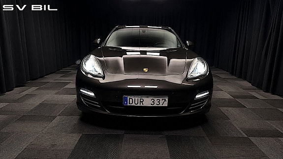 Porsche Panamera 4S 8 of 30