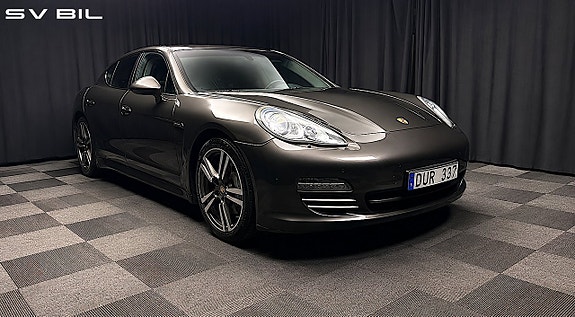 Porsche Panamera 4S 3 of 30