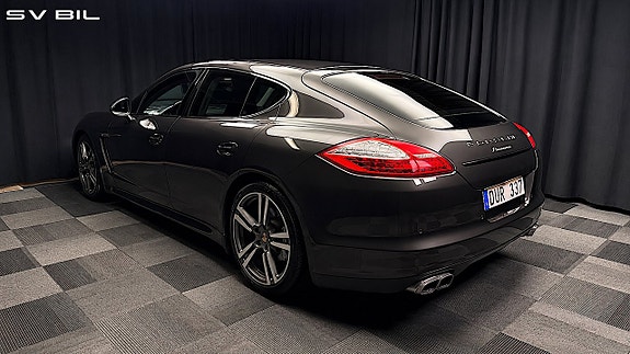 Porsche Panamera 4S 6 of 30
