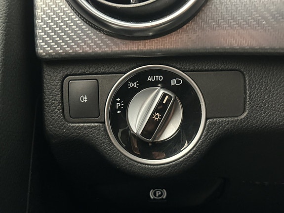 Mercedes-Benz GLK220 24 of 28