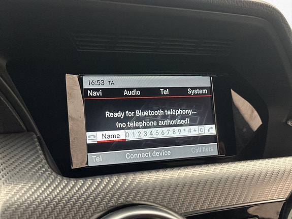 Mercedes-Benz GLK220 15 of 28