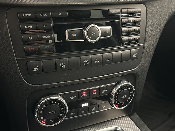Mercedes-Benz GLK220 17 of 28