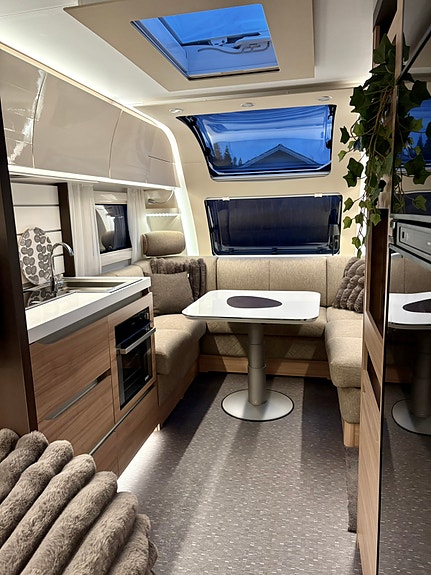 Adria Alpina 763 UK 3 of 11