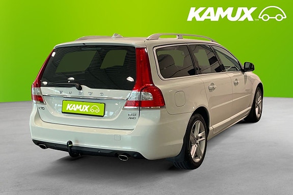 Volvo V70 4 of 21