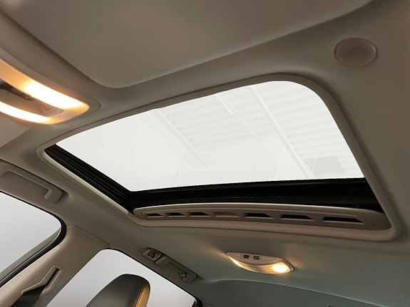 Volvo V70 17 of 21