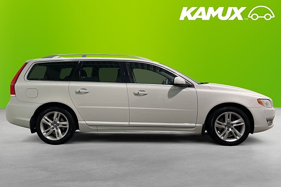 Volvo V70 2 of 21