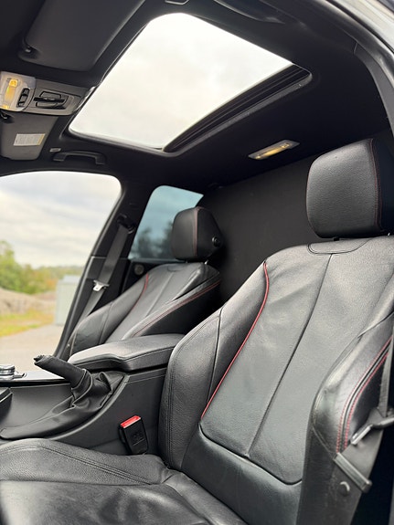 BMW 330d 7 of 11