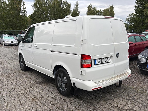 Volkswagen Transporter 15 of 27