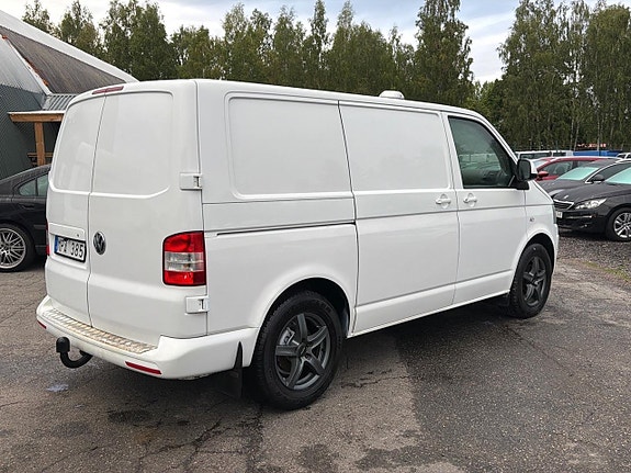 Volkswagen Transporter 16 of 27