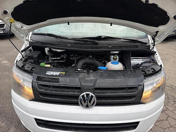 Volkswagen Transporter 25 of 27