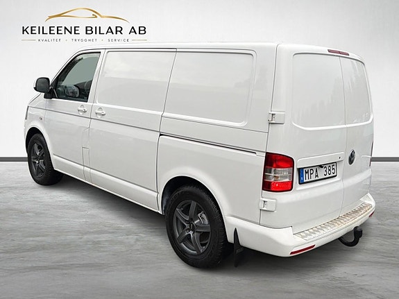 Volkswagen Transporter 8 of 27