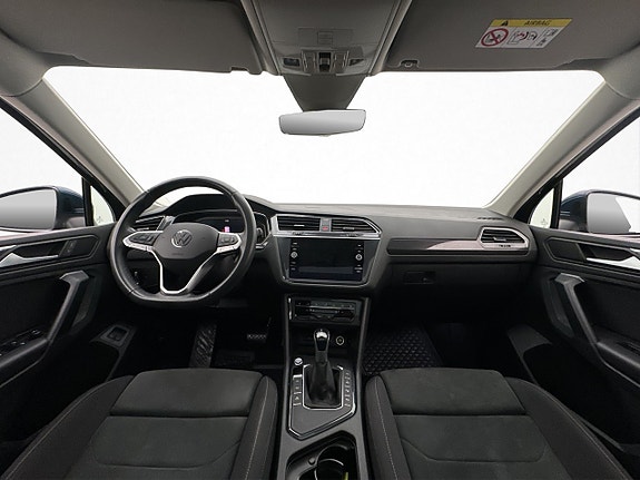 Volkswagen Tiguan 15 of 30