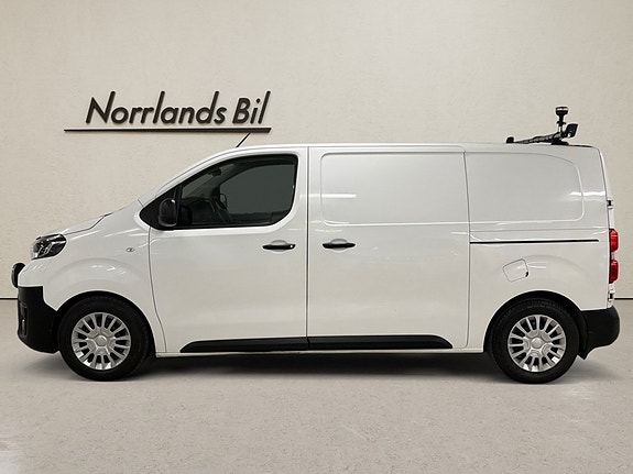 Toyota Proace 2 of 13