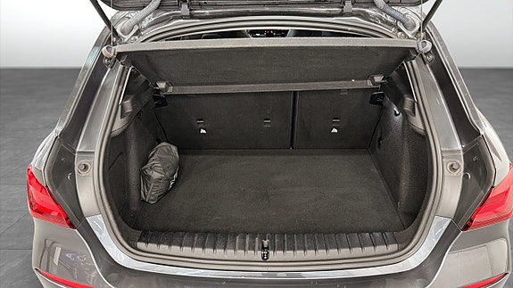 BMW 118i 10 of 13