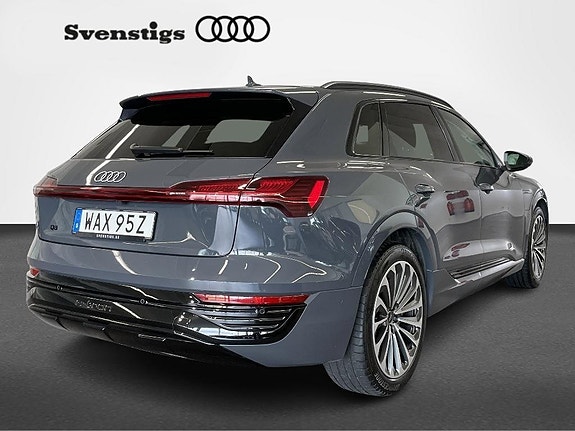 Audi Q8 e-tron 6 of 16