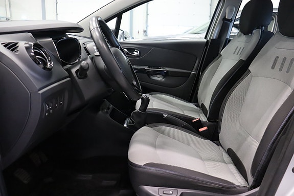 Renault Captur 7 of 24