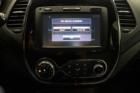 Renault Captur 21 of 24