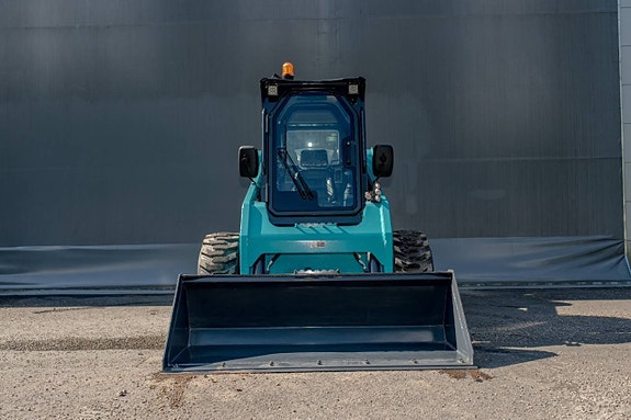Ny Kompaktlastare - Sunward SWL 3230 - 75hk Kubota motor! 2 of 12