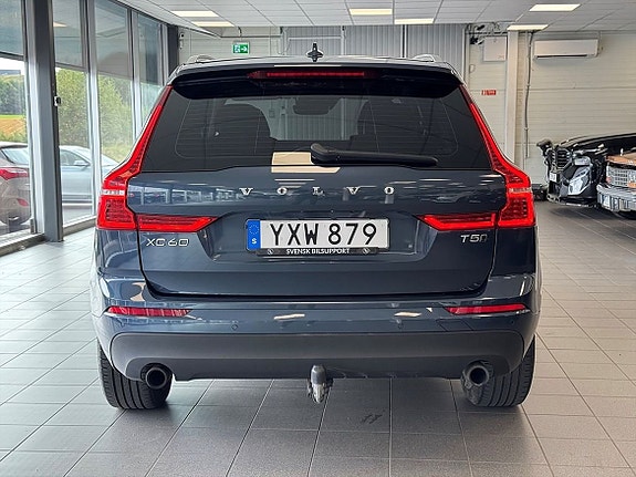 Volvo XC60 4 of 25