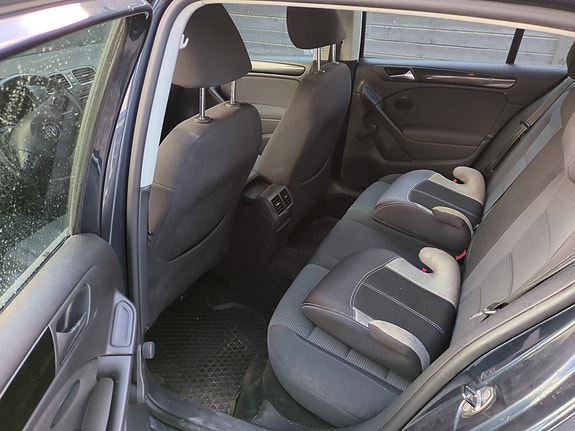 Volkswagen Golf VI 4 of 7