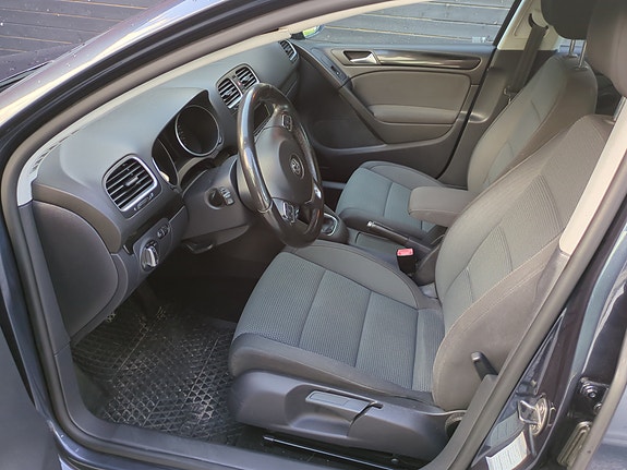 Volkswagen Golf VI 3 of 7